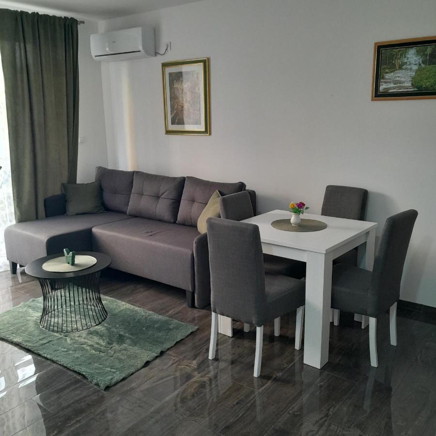 Spa Koncept-Apartmani Veliko Gradište Buitenkant foto
